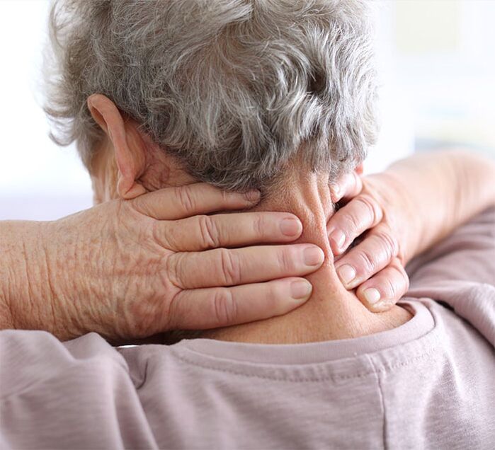 Gimdos kaklelio osteochondrozės simptomai rodo, kad reikia gydyti ligą